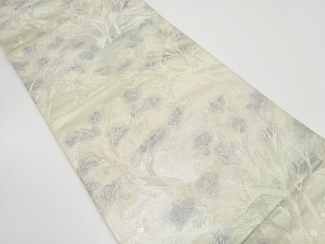 アンティーク　樹木に箔散らし模様織り出し袋帯（着用可）